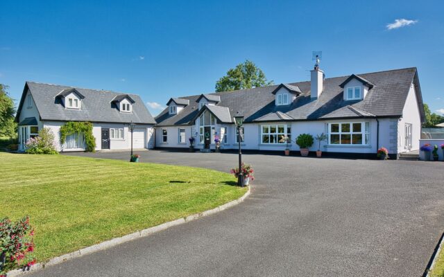 Forge a Fantastic Future in Rathmore