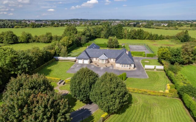 Oakhaven, Blackhall, Clane, Co. Kildare on approx. 4.5 acres