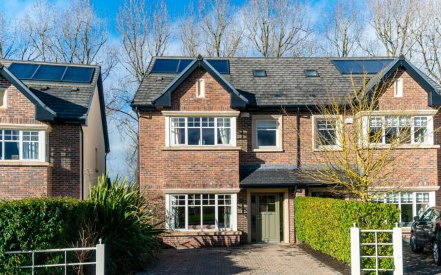 A Turnkey Masterpiece in the heart of Oldtown Demesne